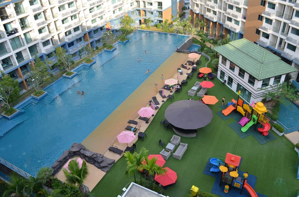 Laguna Beach Resort 2 Pantai Jomtien Luaran gambar